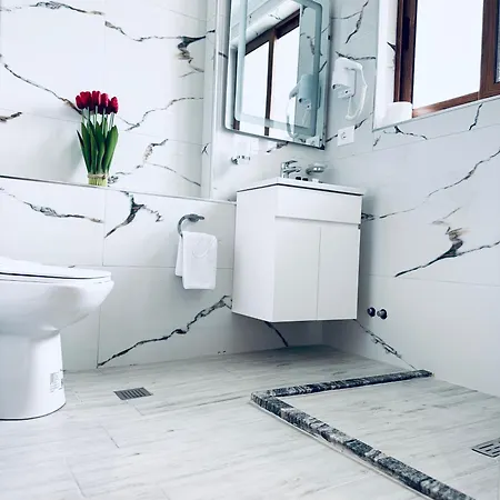 Hotel Kutal Park Përmet