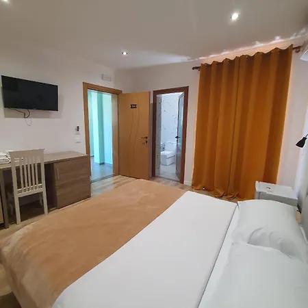 Hotel Kutal Park Përmet