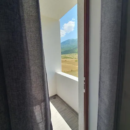 Kutal Park Hotell Përmet