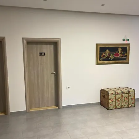 Hotel Kutal Park Përmet