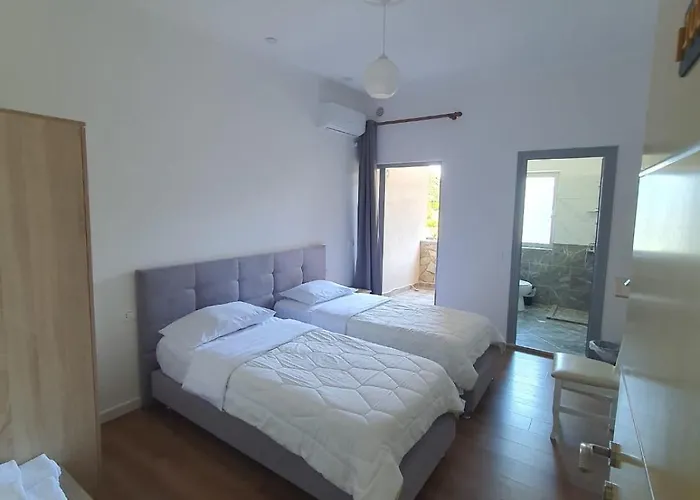 Kutal Park Hotel Përmet