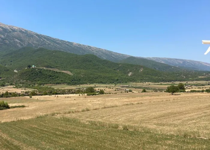 Kutal Park * Përmet